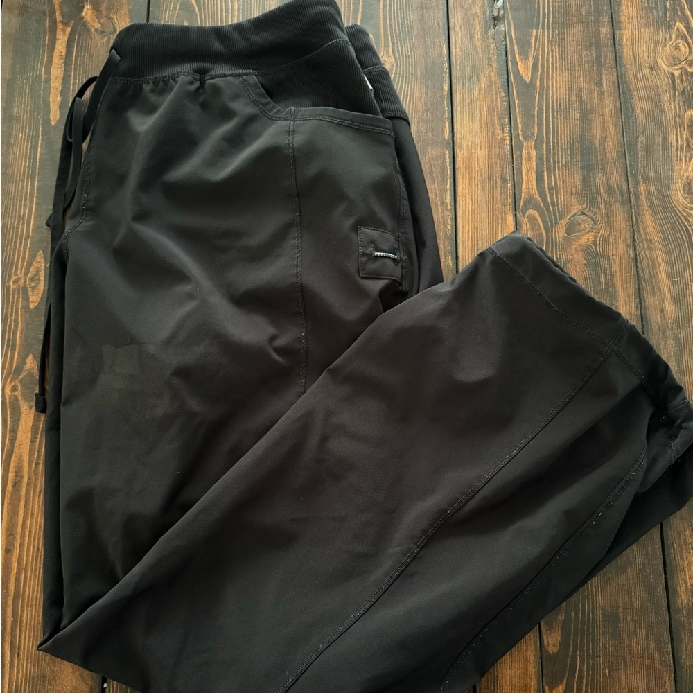 Infinity Scrub Pants